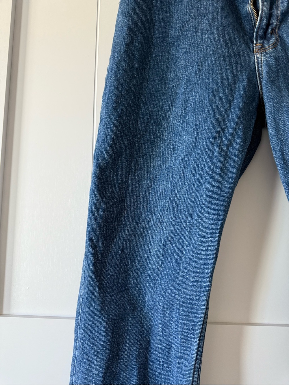 Abercrombie & Fitch Women’s The Slim Straight Ultra High Rise Blue Jeans - Picture 5 of 11